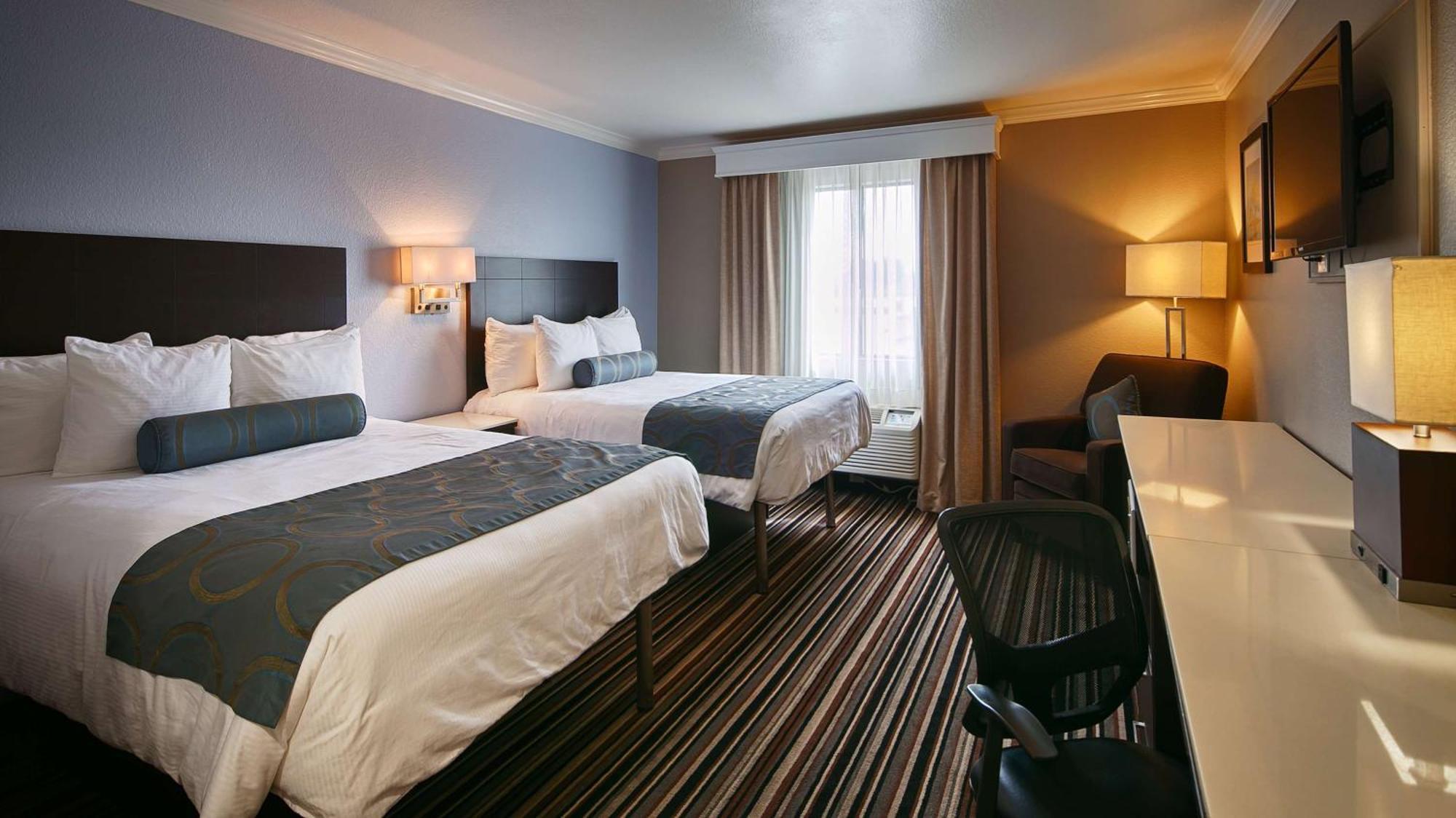 Best Western Plus Diamond Valley Inn Hemet Exterior photo